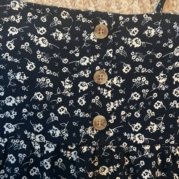 paper carne top , women’s size xs - Picture 2 of 3